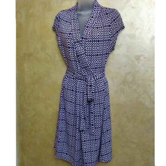 Liz Claiborne Dresses & Skirts - Adorable Liz Claiborne Dress Like New M
